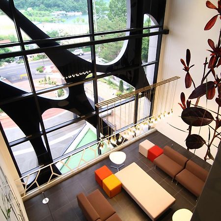 Kt&G Sangsangmadang Chuncheon Stay Exterior photo